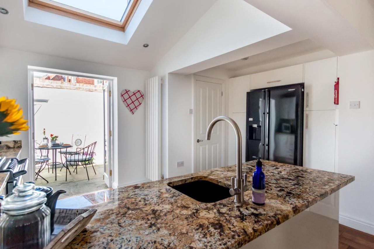 48 Fairfax Street Villa York Buitenkant foto