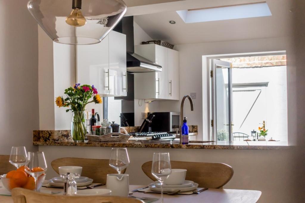 48 Fairfax Street Villa York Buitenkant foto